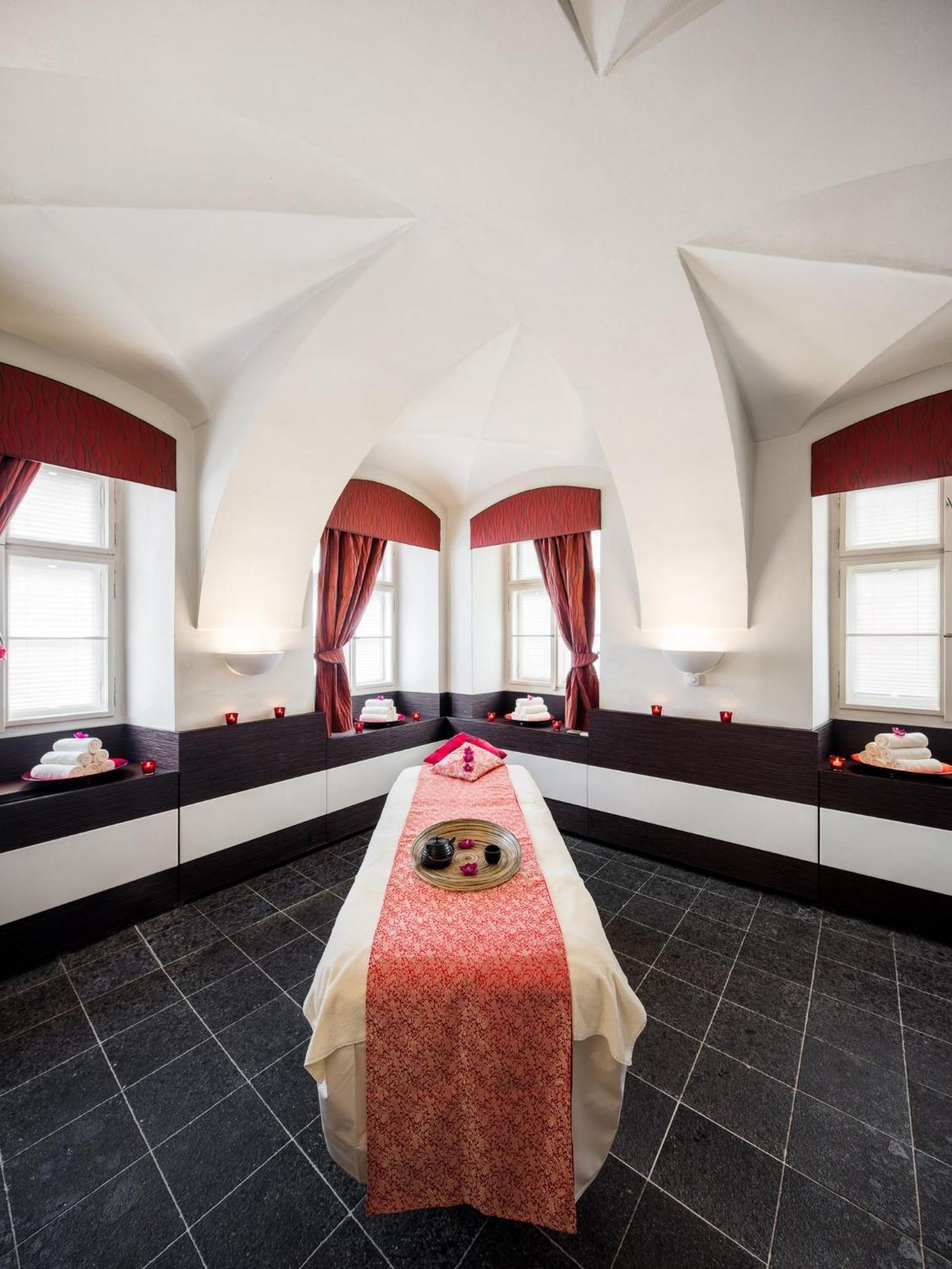 Mandarin Oriental, Hotel Prague